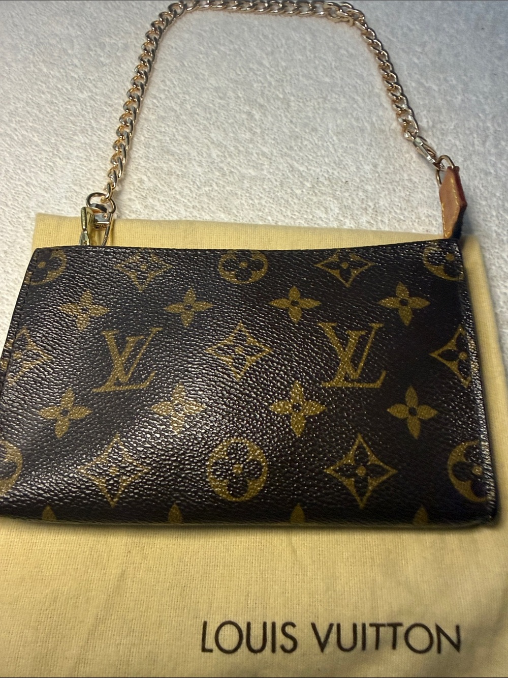 Authentic Louis Vuitton Monogram Bucket PM Accessories Pochette - Picture 2 of 9